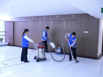<b>濟南保潔公司面臨的問題</b>